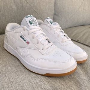 Reebok Classic Green/White (Women’s size 10 US)